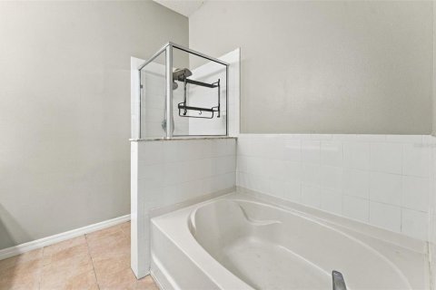 Touwnhouse à vendre à Pinellas Park, Floride: 3 chambres, 131.92 m2 № 2410329 - photo 24