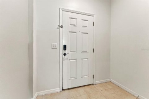 Touwnhouse à vendre à Pinellas Park, Floride: 3 chambres, 131.92 m2 № 2410329 - photo 5