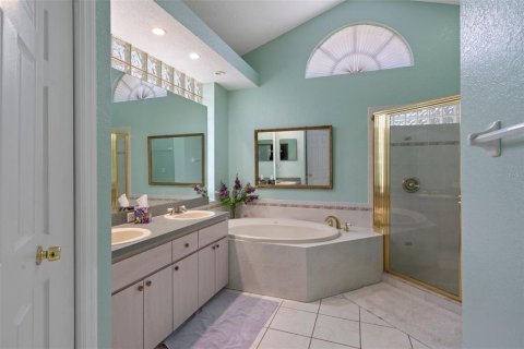 House in Homosassa, Florida 4 bedrooms, 174.66 sq.m. № 1716633 - photo 8