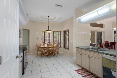 House in Homosassa, Florida 4 bedrooms, 174.66 sq.m. № 1716633 - photo 5