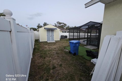 Снять в аренду виллу или дом в Сеффнер, Флорида 3 комнаты, 175.77м2, № 2107464 - фото 7