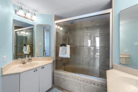Купить кондоминиум в Клируотер, Флорида 3 комнаты, 107.02м2, № 2120277 - фото 4