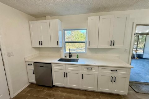 House in Lake Placid, Florida 4 bedrooms, 167.22 sq.m. № 2083948 - photo 5