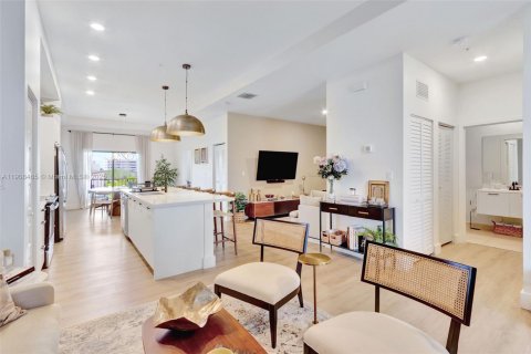 Copropriété à louer à Doral, Floride: 2 chambres, 105.44 m2 № 1964316 - photo 4