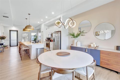 Copropriété à louer à Doral, Floride: 2 chambres, 105.44 m2 № 1964316 - photo 8