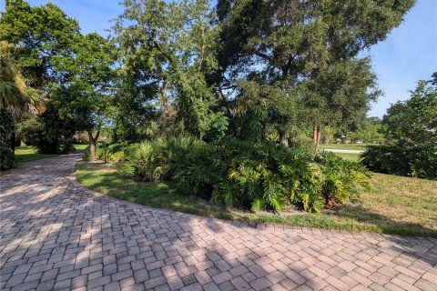 House in Orlando, Florida 5 bedrooms, 257.53 sq.m. № 1908275 - photo 8