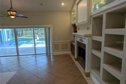House in Orlando, Florida 5 bedrooms, 257.53 sq.m. № 1908275 - photo 27
