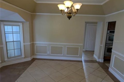 House in Orlando, Florida 5 bedrooms, 257.53 sq.m. № 1908275 - photo 21