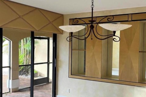 Townhouse in Boca Raton, Florida 3 bedrooms, 251.58 sq.m. № 2376943 - photo 8