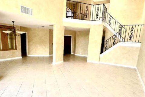 Townhouse in Boca Raton, Florida 3 bedrooms, 251.58 sq.m. № 2376943 - photo 5