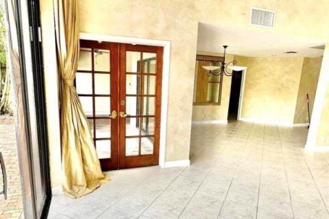 Townhouse in Boca Raton, Florida 3 bedrooms, 251.58 sq.m. № 2376943 - photo 6