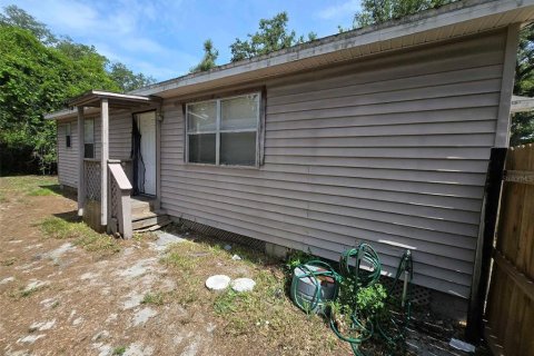 Casa en venta en Tampa, Florida, 3 dormitorios, 97.73 m2 № 2322563 - foto 11