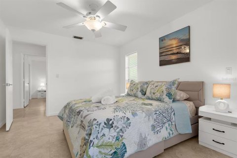 Casa en venta en Port Charlotte, Florida, 3 dormitorios, 155.61 m2 № 1787393 - foto 25