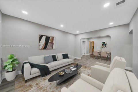 Villa ou maison à vendre à Miami, Floride: 3 chambres, 169.08 m2 № 2056441 - photo 10