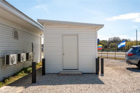 Propiedad comercial en venta en Orlando, Florida, 68.56 m2 № 2223800 - foto 25