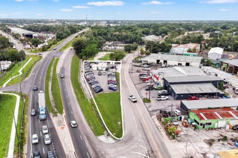 Propiedad comercial en venta en Orlando, Florida, 68.56 m2 № 2223800 - foto 30