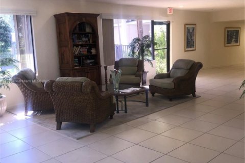 Condominio en alquiler en South Palm Beach, Florida, 2 dormitorios, 96.25 m2 № 2016590 - foto 5