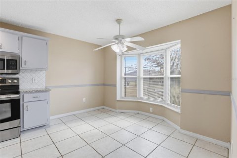 Casa en venta en Ocala, Florida, 3 dormitorios, 195.19 m2 № 2131452 - foto 12