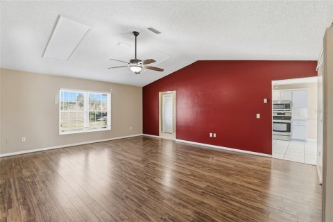 Casa en venta en Ocala, Florida, 3 dormitorios, 195.19 m2 № 2131452 - foto 3