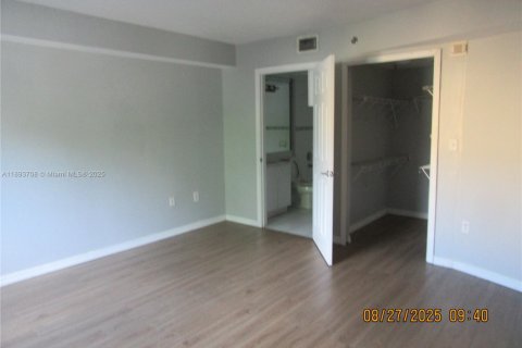 Copropriété à vendre à Miami, Floride: 2 chambres, 84.17 m2 № 1949954 - photo 26