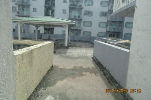 Copropriété à vendre à Miami, Floride: 2 chambres, 84.17 m2 № 1949954 - photo 5