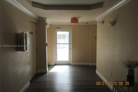 Copropriété à vendre à Miami, Floride: 2 chambres, 84.17 m2 № 1949954 - photo 4