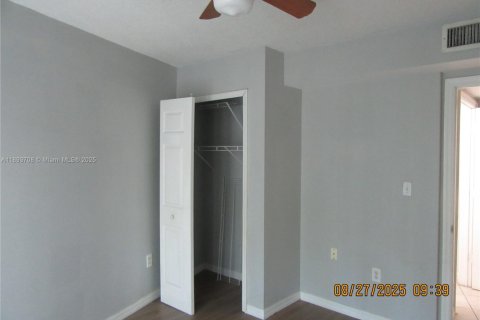 Copropriété à vendre à Miami, Floride: 2 chambres, 84.17 m2 № 1949954 - photo 23