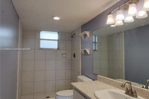 Condominio en venta en Plantation, Florida, 2 dormitorios, 117.06 m2 № 2023729 - foto 10