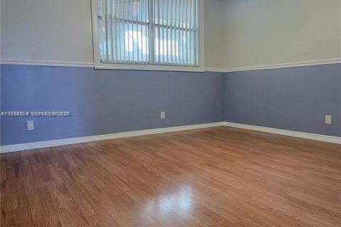 Condominio en venta en Plantation, Florida, 2 dormitorios, 117.06 m2 № 2023729 - foto 6