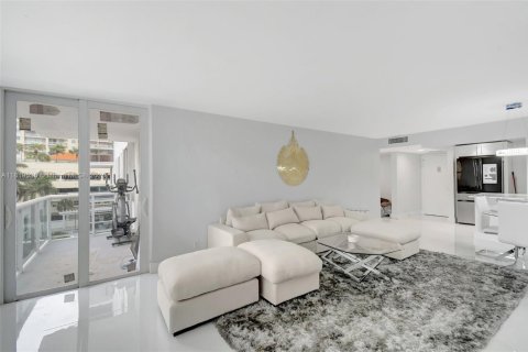 Condominio en venta en Fort Lauderdale, Florida, 2 dormitorios, 106.28 m2 № 1936845 - foto 13