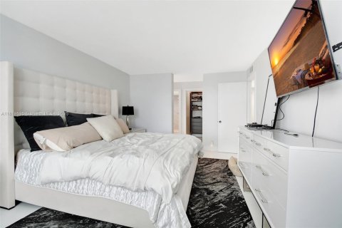 Condominio en venta en Fort Lauderdale, Florida, 2 dormitorios, 106.28 m2 № 1936845 - foto 16