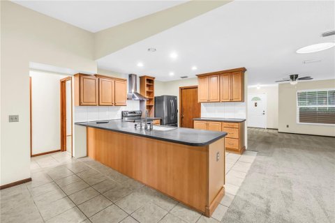 Villa ou maison à vendre à Largo, Floride: 3 chambres, 186.55 m2 № 2232223 - photo 4