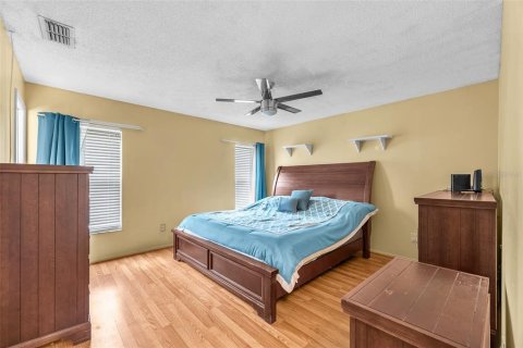 Casa en venta en Brandon, Florida, 3 dormitorios, 102.56 m2 № 1881322 - foto 10