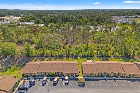 Condo in Spring Hill, Florida, 2 bedrooms  № 1747582 - photo 19