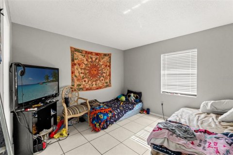 Condo in Spring Hill, Florida, 2 bedrooms  № 1747582 - photo 15