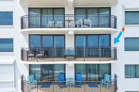 Condo in Daytona Beach Shores, Florida, 2 bedrooms  № 2236218 - photo 3