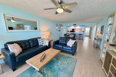 Condo in Daytona Beach Shores, Florida, 2 bedrooms  № 2236218 - photo 14