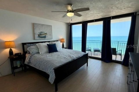 Condo in Daytona Beach Shores, Florida, 2 bedrooms  № 2236218 - photo 24