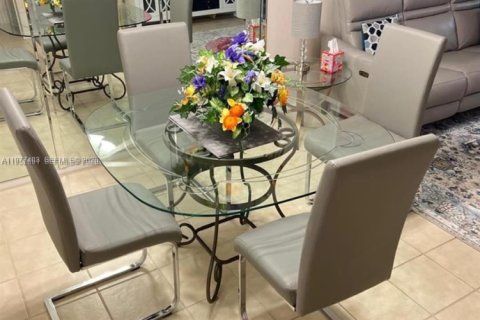 Condo in Lauderdale-by-the-Sea, Florida, 2 bedrooms  № 2169339 - photo 16