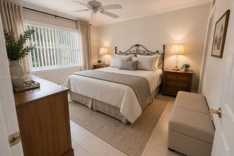 Condo in Lauderdale-by-the-Sea, Florida, 2 bedrooms  № 2169339 - photo 10