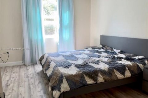 Condo in Sunny Isles Beach, Florida, 1 bedroom  № 1862481 - photo 12