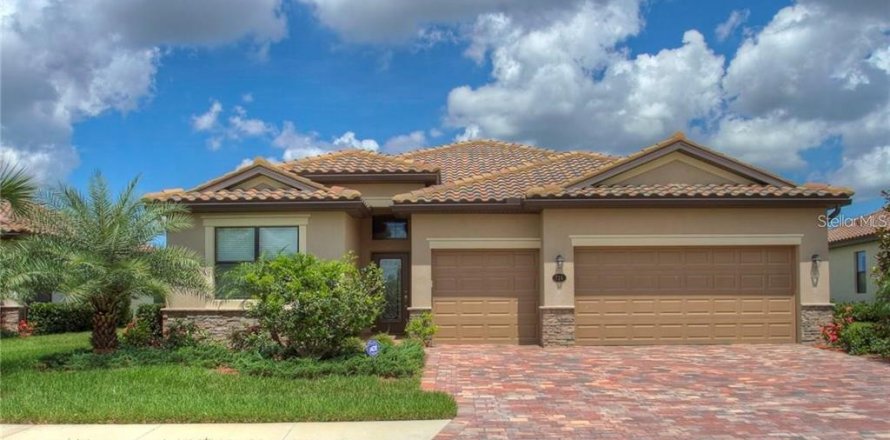 Villa ou maison à Bradenton, Floride 4 chambres, 212.47 m2 № 1615549