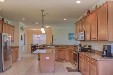 House in Bradenton, Florida 4 bedrooms, 212.47 sq.m. № 1615549 - photo 6