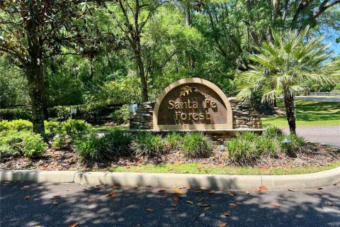 Terreno en venta en Alachua, Florida № 1722115 - foto 1
