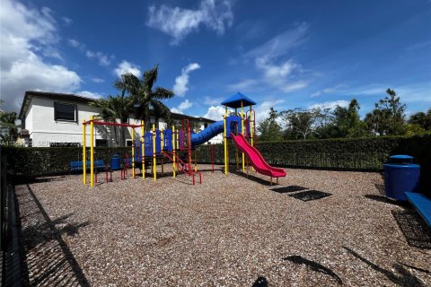 Adosado en alquiler en Davie, Florida, 2 dormitorios, 149.57 m2 № 2055486 - foto 29