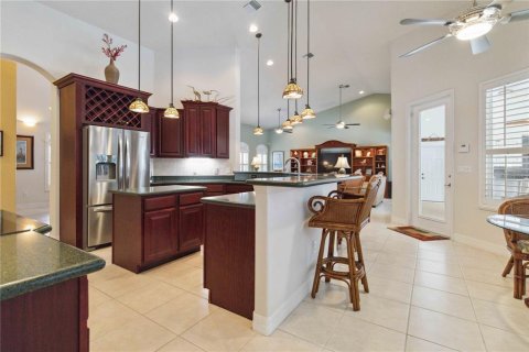 Villa ou maison à vendre à Cape Canaveral, Floride: 3 chambres, 250.93 m2 № 1775673 - photo 9