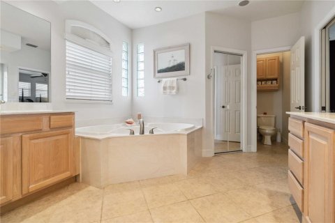Villa ou maison à vendre à Cape Canaveral, Floride: 3 chambres, 250.93 m2 № 1775673 - photo 29