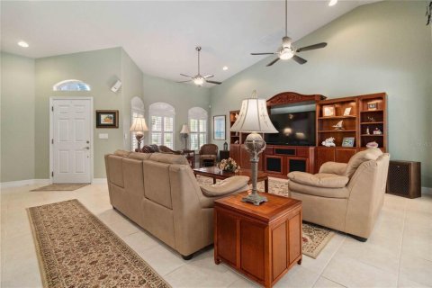 Villa ou maison à vendre à Cape Canaveral, Floride: 3 chambres, 250.93 m2 № 1775673 - photo 4