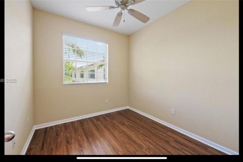 Townhouse in Pompano Beach, Florida 3 bedrooms, 148.46 sq.m. № 1922249 - photo 8