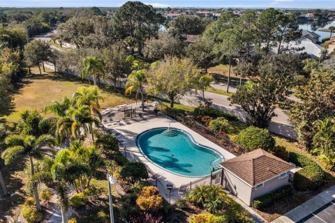 Townhouse in Tampa, Florida 2 bedrooms, 110 sq.m. № 2145357 - photo 21